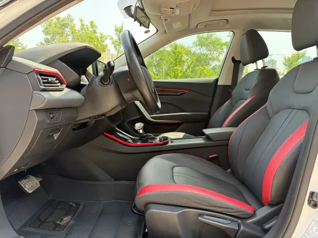 Dongfeng Aeolus Yixuan GS 2021 230T Automatic Star Chaser Edition — Фото автомобиля 4