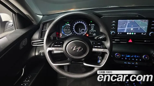 Hyundai AVANTE Smart — Фото автомобиля 11
