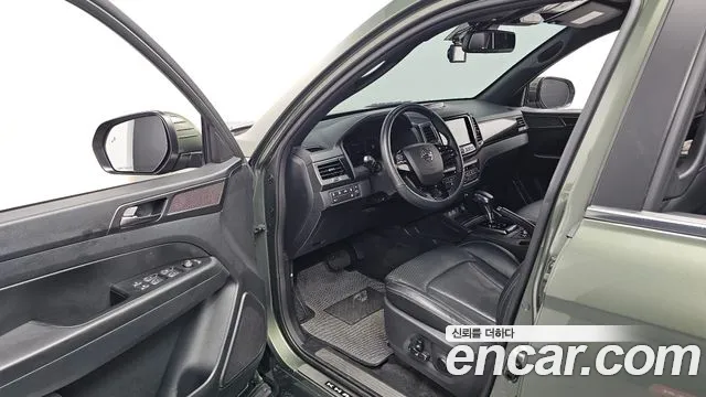 KG_Mobility_Ssangyong Rexton Новый Rexton Sport Khan Дизель 2.2 4WD — Фото автомобиля 10