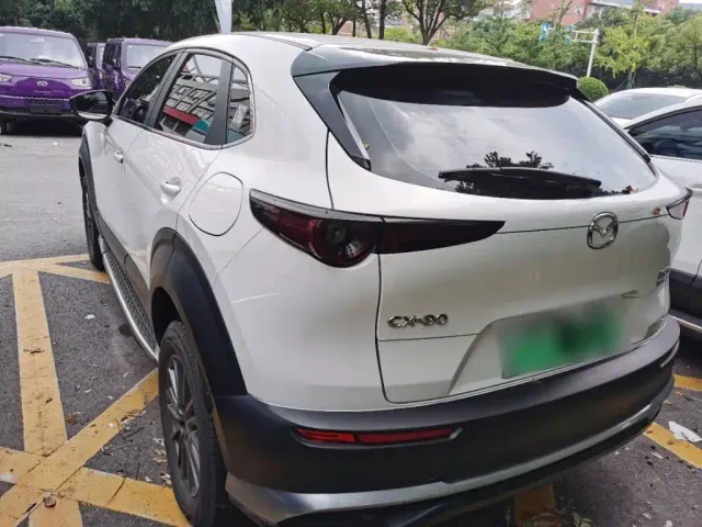 Mazda CX-30 EV — Фото автомобиля 4