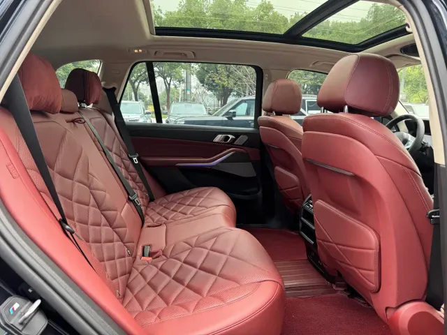 BMW X5 — Фото автомобиля 15
