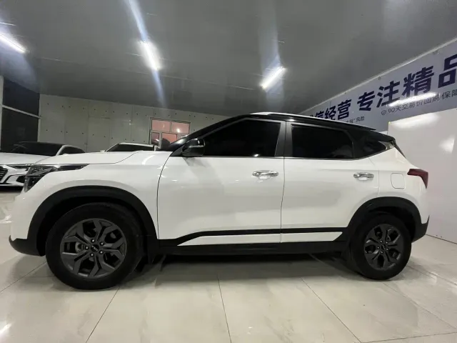 Kia Seltos — Фото автомобиля 4