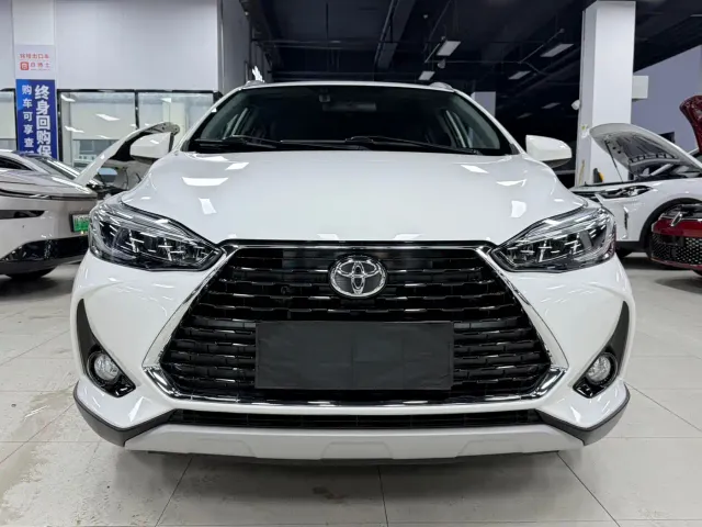 Toyota YARiS L Zhi Xuan — Фото автомобиля 3