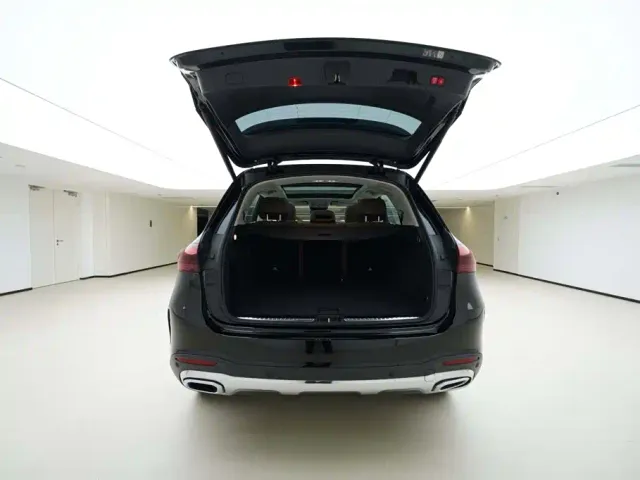 Mercedes-Benz GLE-Class — Фото автомобиля 5