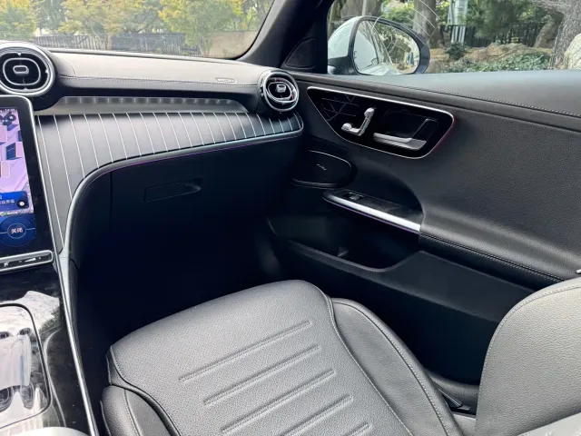 Mercedes-Benz C-Class — Фото автомобиля 7