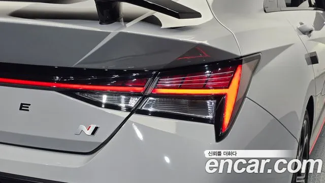 Hyundai Avante CN7 — Фото автомобиля 8