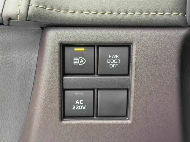 Toyota Vellfire — Фото автомобиля 22