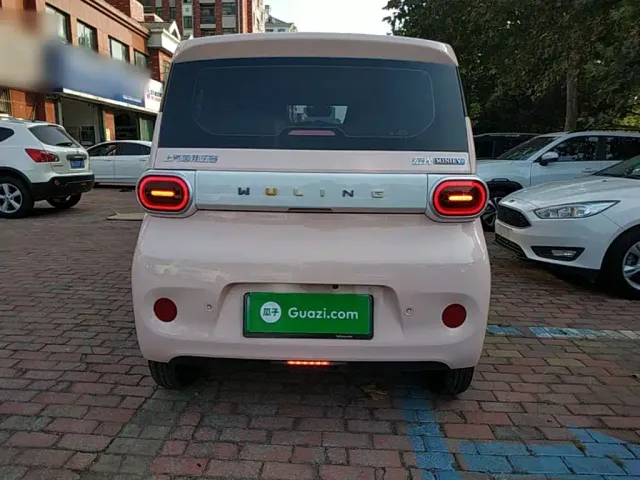 Wuling Hongguang Mini EV — Фото автомобиля 5