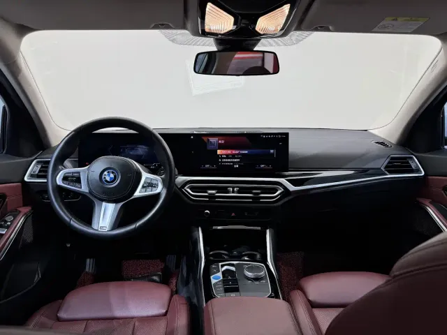 BMW i3 — Фото автомобиля 10