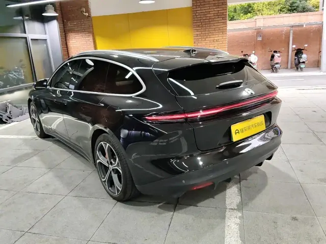 Nio ET5 Touring — Фото автомобиля 3