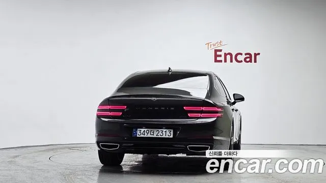 Genesis G80 Бензин 2.5 турбо AWD — Фото автомобиля 4