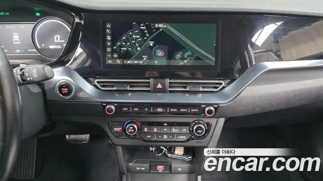 Kia Niro Niro Plus Earth — Фото автомобиля 3