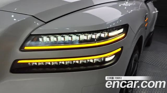 Genesis GV80 — Фото автомобиля 7