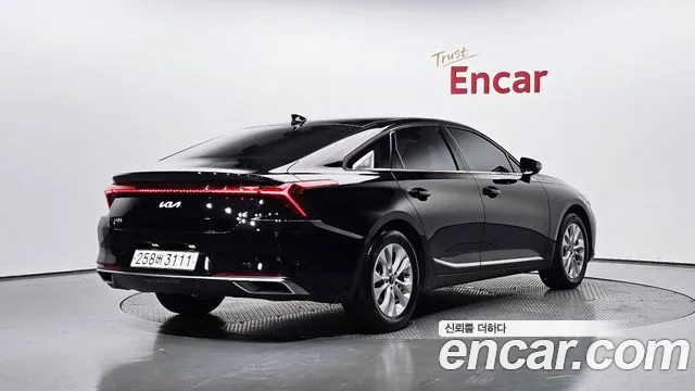Kia K8 — Фото автомобиля 2