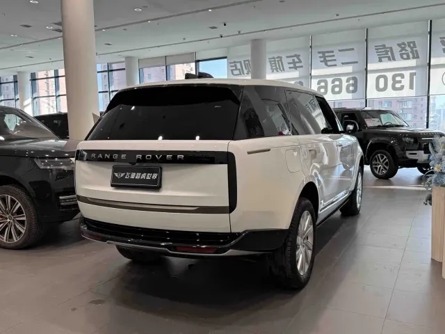 Land Rover Range Rover — Фото автомобиля 23