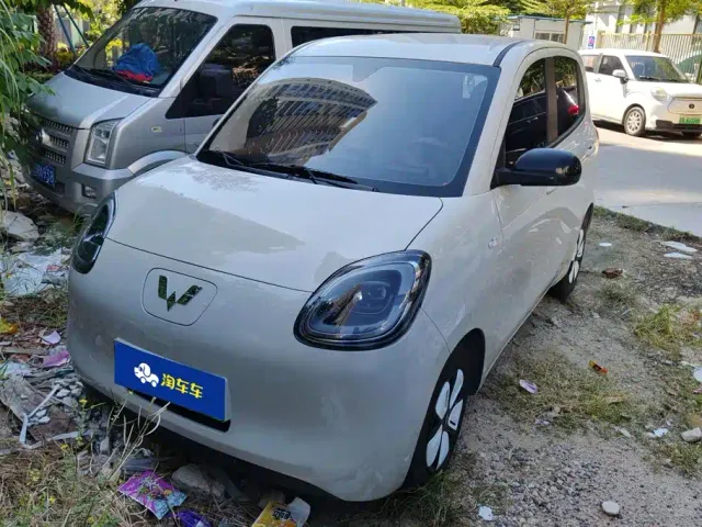 Фотография автомобиля — Wuling Hongguang Mini EV