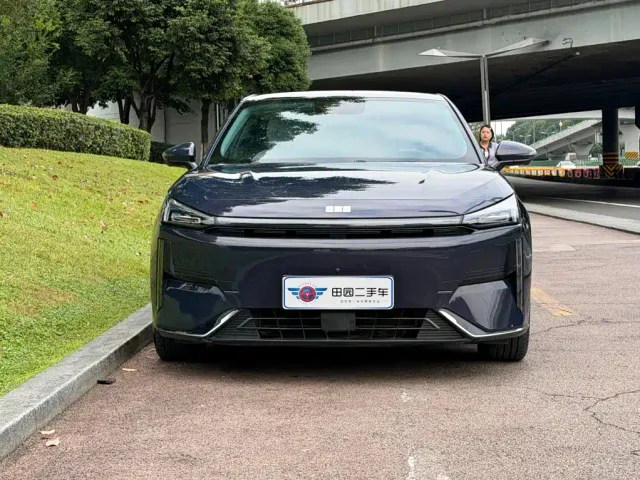Geely Galaxy L6 — Фото автомобиля 2