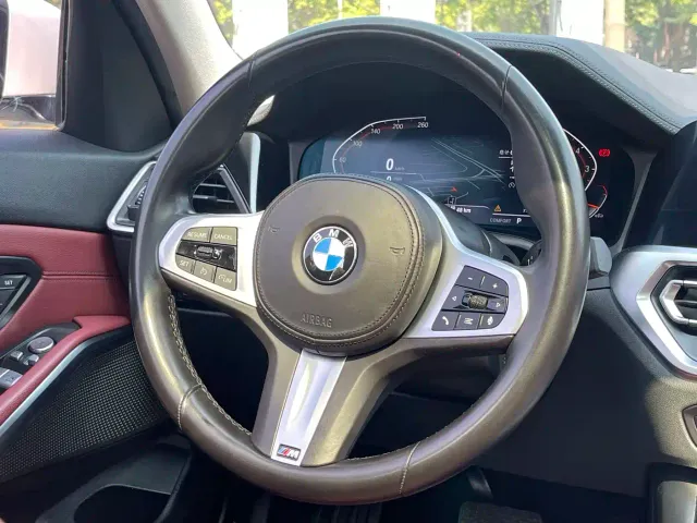 BMW 3 Series — Фото автомобиля 13