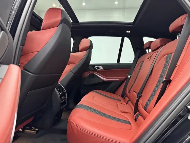 BMW X5 M — Фото автомобиля 11