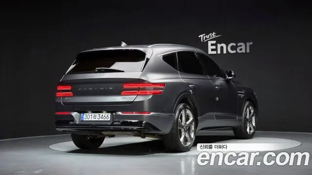Genesis GV80 — Фото автомобиля 2