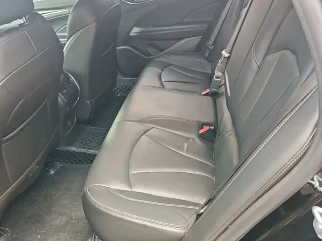 Buick LaCrosse — Фото автомобиля 16