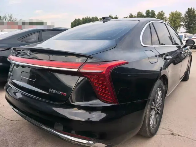 Hongqi H5 — Фото автомобиля 8