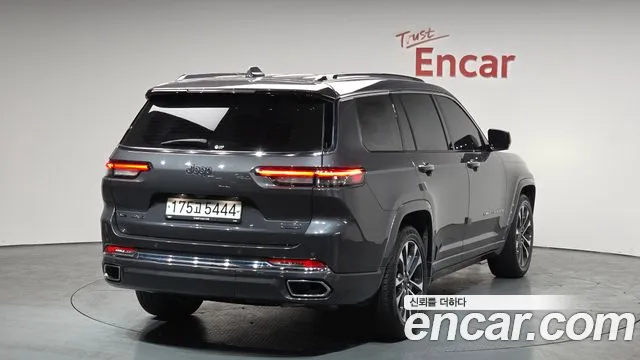 Jeep Cherokee Grand Cherokee(WL) L 3.6 Overland — Фото автомобиля 2