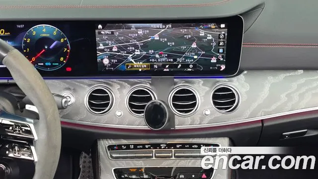 Mercedes-Benz E-Class W213 — Фото автомобиля 18