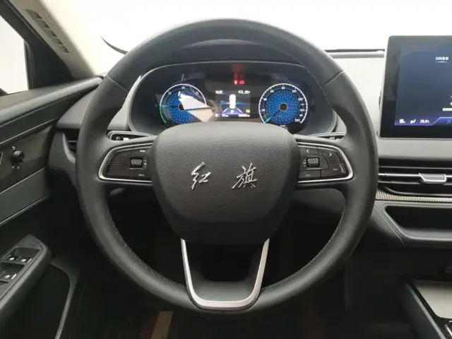 Hongqi Hongqi E-QM5 2024 Model 450km Travel Edition — Фото автомобиля 15