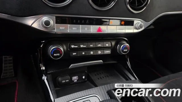 Kia Stinger Stinger Meister 3.3 GT AWD Acro Edition — Фото автомобиля 16
