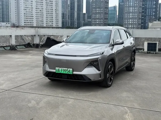 Фотография автомобиля — Geely Galaxy L7