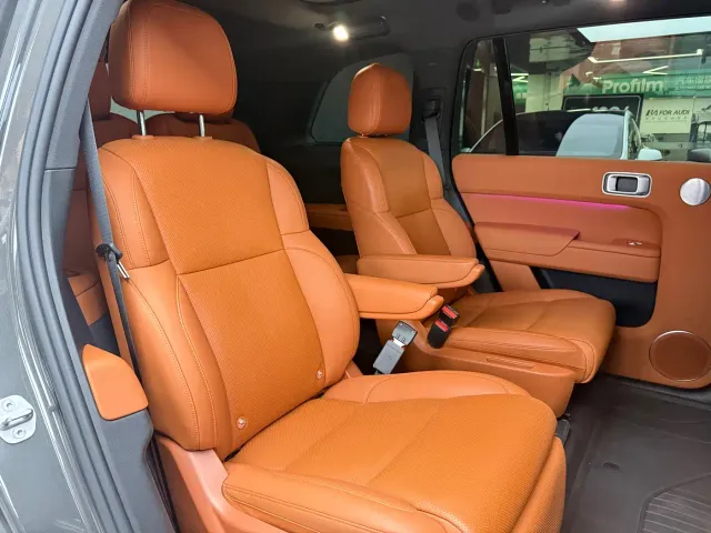 Li Auto L9 — Фото автомобиля 16