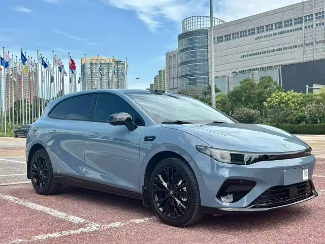 Leapmotor Lafa 5 — Фото автомобиля 3