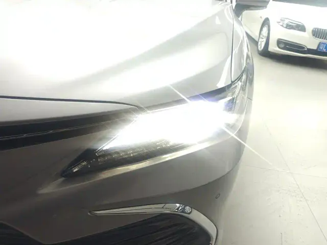 Toyota Camry — Фото автомобиля 5