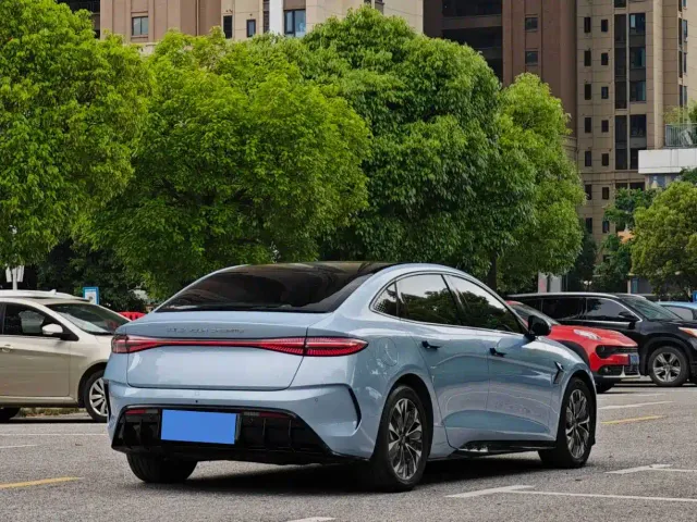 BYD Seal — Фото автомобиля 7