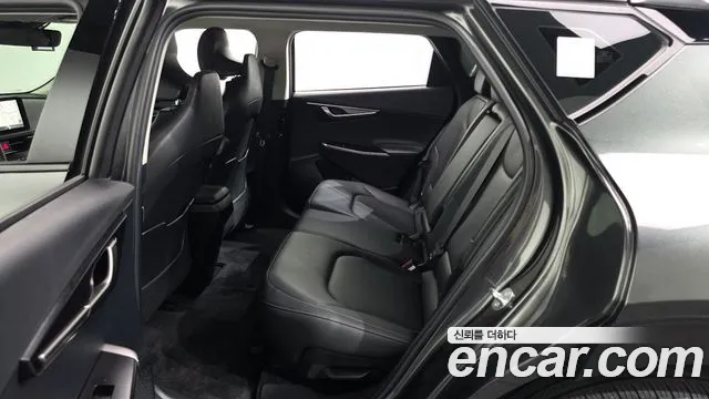 Kia EV6 New — Фото автомобиля 11
