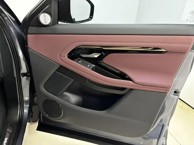 Land Rover Range Rover Evoque — Фото автомобиля 25