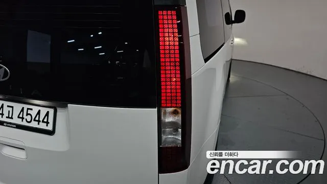 Hyundai Staria Staria Карго 5 мест — Фото автомобиля 23
