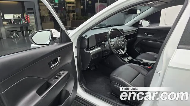 Hyundai Kona SX2 — Фото автомобиля 15