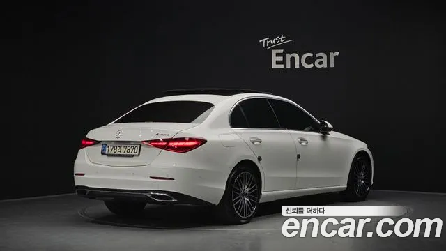 Mercedes-Benz C-Class — Фото автомобиля 2