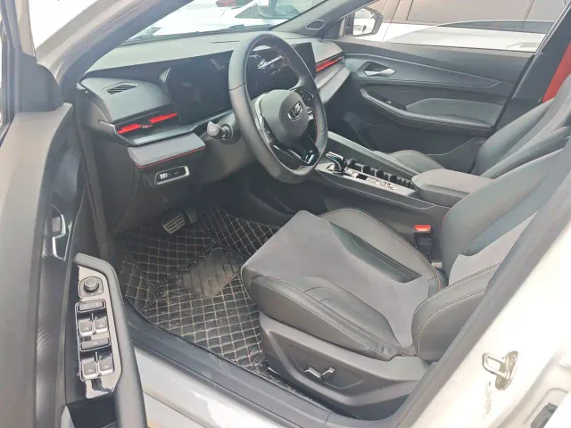 Geely Binrui — Фото автомобиля 4