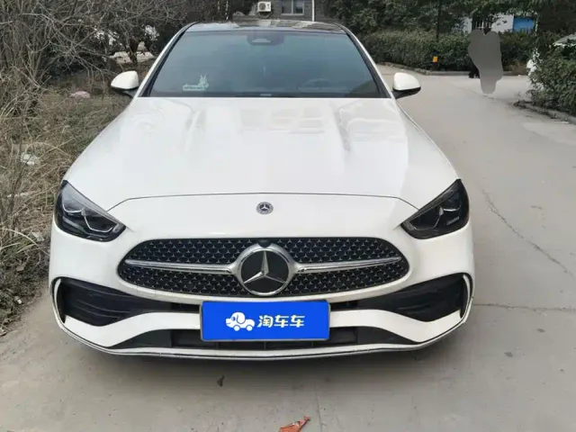 Mercedes-Benz C-Class — Фото автомобиля 2