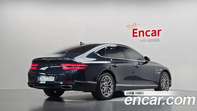 Genesis G80 RG3 — Фото автомобиля 2