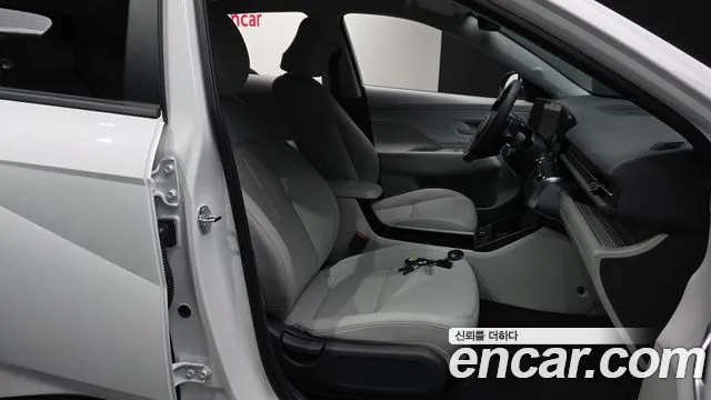Hyundai Kona SX2 — Фото автомобиля 17