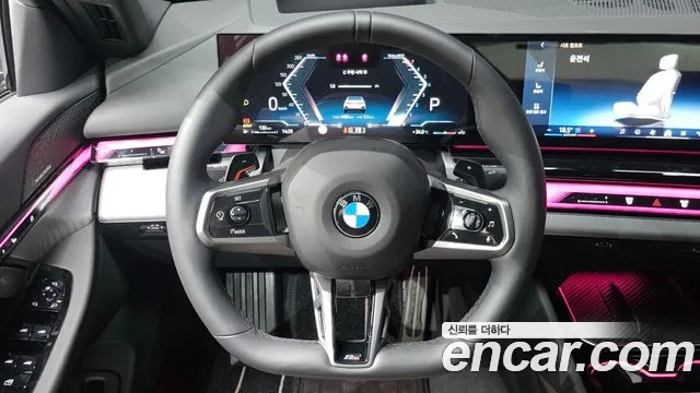 BMW 5 Series G60 — Фото автомобиля 17