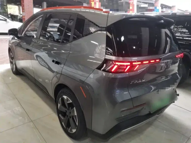 GAC Aion Y — Фото автомобиля 4