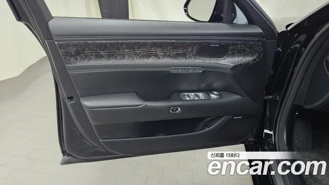 Genesis G90 RS4 — Фото автомобиля 13