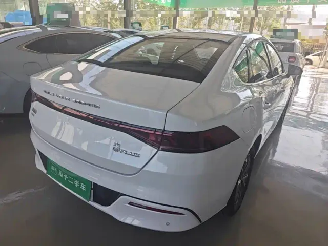 BYD Qin PLUS — Фото автомобиля 6