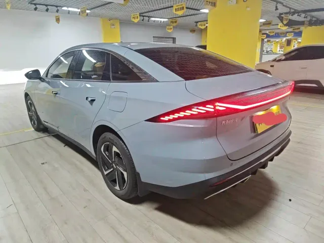 Geely Galaxy L6 — Фото автомобиля 2