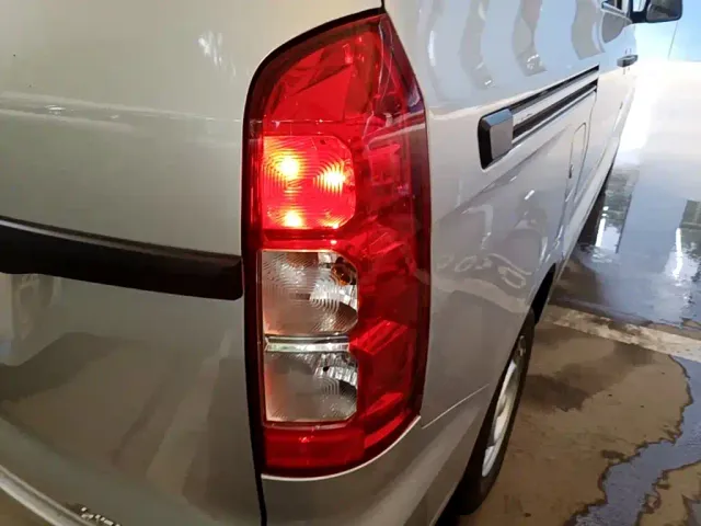 Wuling Hongguang V — Фото автомобиля 23